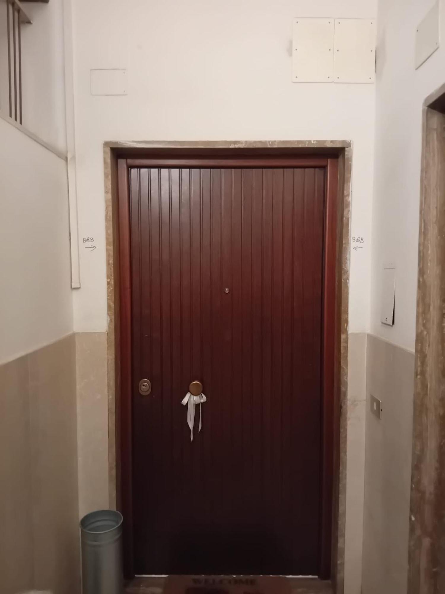 Appartamento Incantevole Con Patio Florence Exterior photo